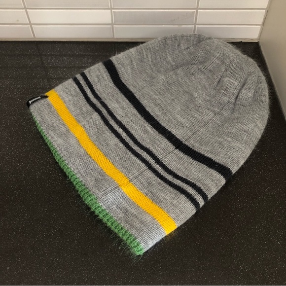 Reversible kids toque - Picture 2 of 9